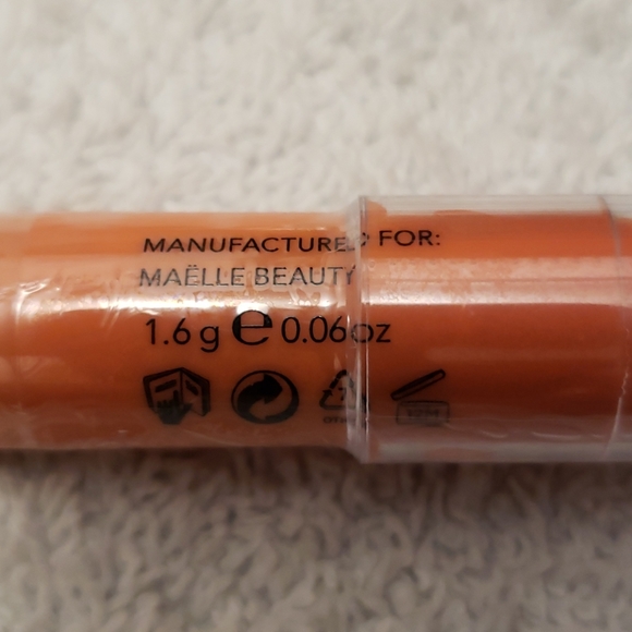 NEW Maelle Clearly Brilliant Tinted Lips,Nectar - Picture 3 of 3